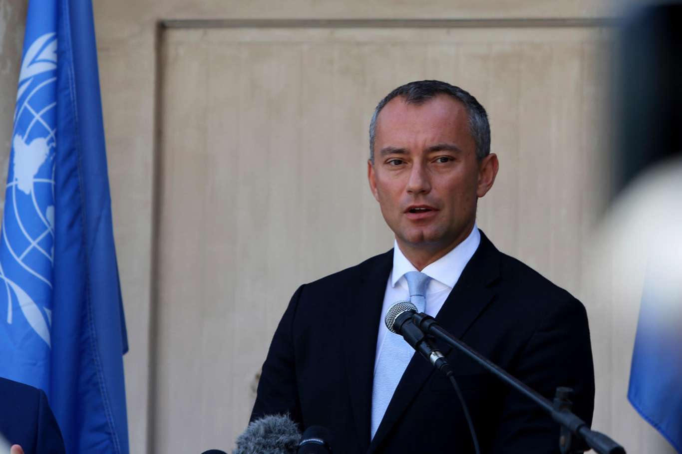 Haniyeh discusses Palestinian elections with UN’s Mladenov